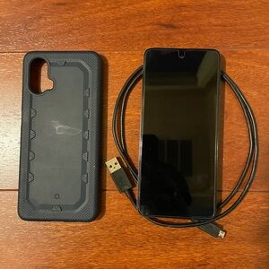 Motorola moto g 5G 2024 Sage Green Smartphone with Rugged Case, and USB Cable